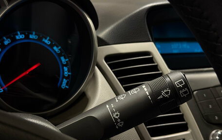 Chevrolet Cruze II, 2012 год, 999 000 рублей, 17 фотография