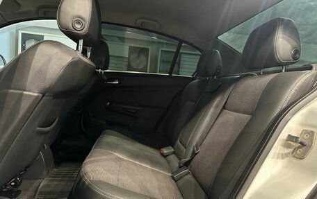 Opel Astra H, 2011 год, 637 000 рублей, 11 фотография