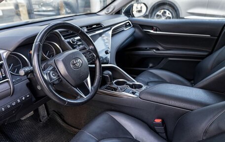 Toyota Camry, 2020 год, 2 850 000 рублей, 5 фотография