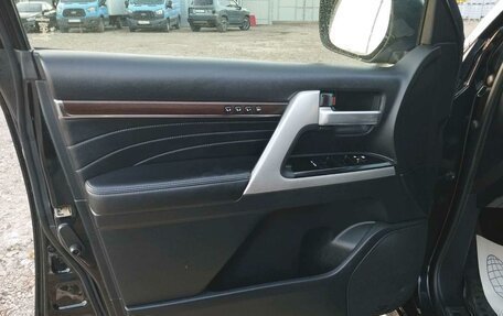 Toyota Land Cruiser 200, 2020 год, 7 254 000 рублей, 9 фотография