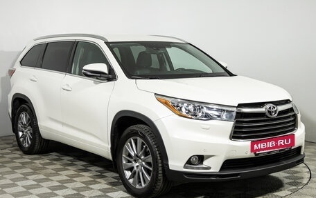 Toyota Highlander III, 2014 год, 2 399 900 рублей, 3 фотография