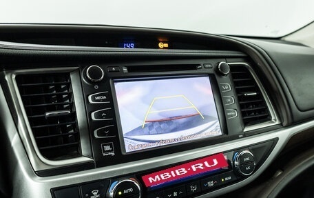 Toyota Highlander III, 2014 год, 2 399 900 рублей, 15 фотография