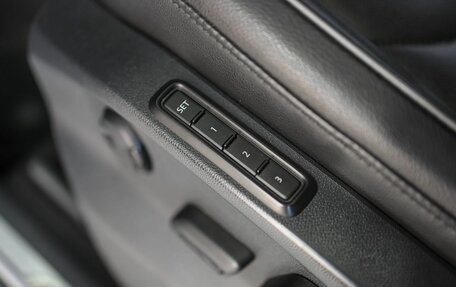 Volkswagen Tiguan II, 2018 год, 2 799 000 рублей, 15 фотография