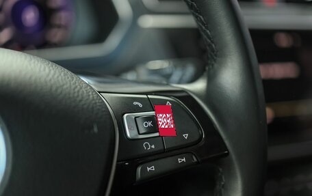 Volkswagen Tiguan II, 2018 год, 2 799 000 рублей, 20 фотография