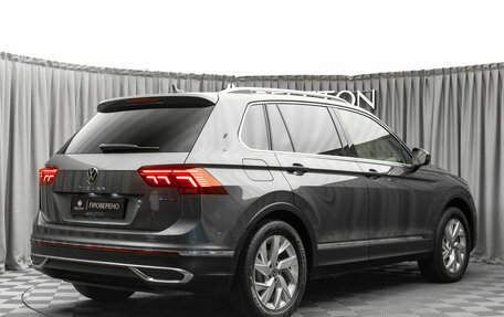 Volkswagen Tiguan II, 2020 год, 3 590 000 рублей, 5 фотография