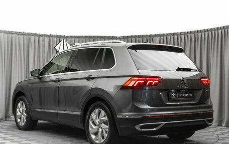 Volkswagen Tiguan II, 2020 год, 3 590 000 рублей, 4 фотография