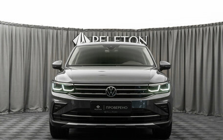 Volkswagen Tiguan II, 2020 год, 3 590 000 рублей, 3 фотография