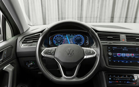 Volkswagen Tiguan II, 2020 год, 3 590 000 рублей, 9 фотография