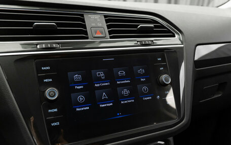 Volkswagen Tiguan II, 2020 год, 3 590 000 рублей, 23 фотография
