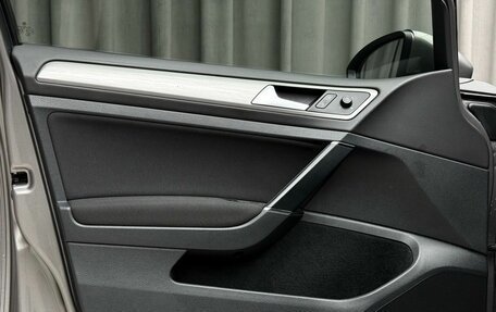 Volkswagen Golf VII, 2014 год, 999 000 рублей, 22 фотография