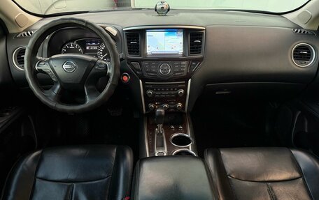 Nissan Pathfinder, 2014 год, 1 600 000 рублей, 14 фотография