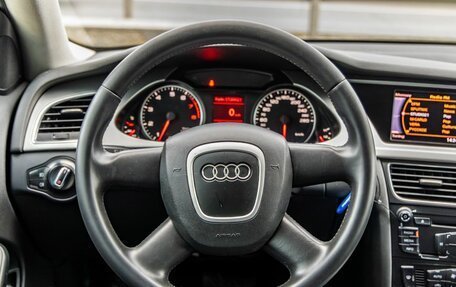 Audi A4, 2011 год, 898 000 рублей, 17 фотография