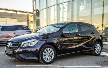 Mercedes-Benz A-Класс, 2015 год, 1 348 000 рублей, 3 фотография