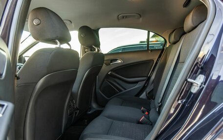 Mercedes-Benz A-Класс, 2015 год, 1 348 000 рублей, 27 фотография