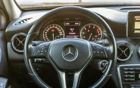 Mercedes-Benz A-Класс, 2015 год, 1 348 000 рублей, 19 фотография