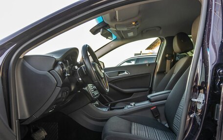 Mercedes-Benz A-Класс, 2015 год, 1 348 000 рублей, 26 фотография
