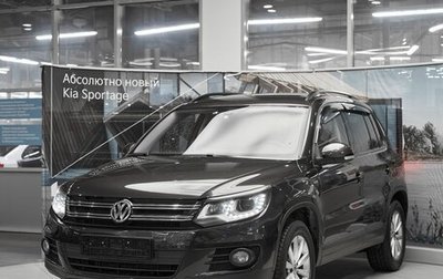 Volkswagen Tiguan I, 2015 год, 1 349 000 рублей, 1 фотография