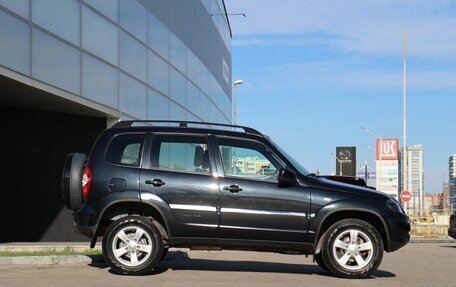 Chevrolet Niva I рестайлинг, 2016 год, 800 000 рублей, 4 фотография