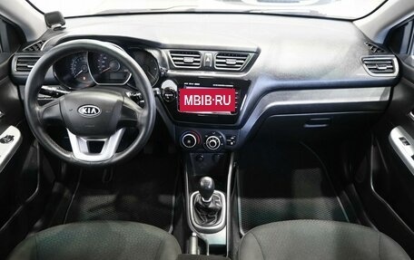 KIA Rio III рестайлинг, 2012 год, 749 900 рублей, 10 фотография