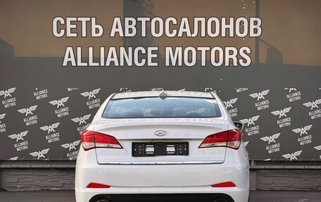 Hyundai i40 I рестайлинг, 2013 год, 865 000 рублей, 6 фотография