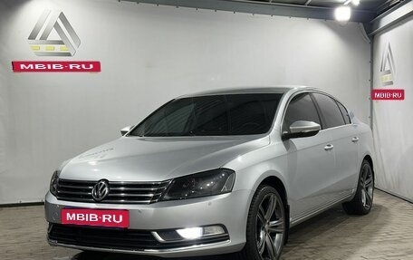 Volkswagen Passat B7, 2011 год, 1 099 000 рублей, 1 фотография