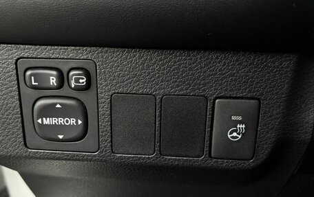 Toyota RAV4, 2019 год, 2 300 000 рублей, 6 фотография