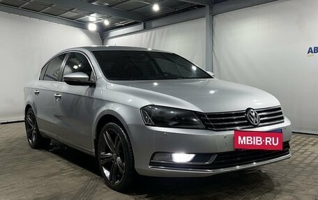 Volkswagen Passat B7, 2011 год, 1 099 000 рублей, 7 фотография
