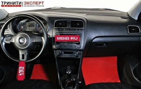 Volkswagen Polo VI (EU Market), 2011 год, 637 000 рублей, 11 фотография