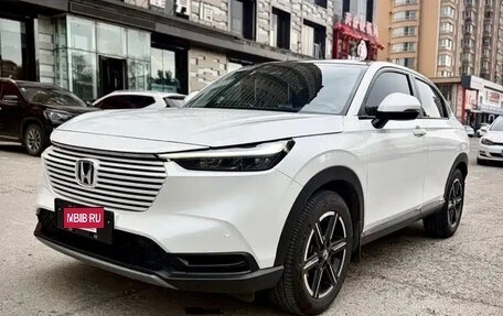 Honda Vezel, 2023 год, 2 100 000 рублей, 2 фотография