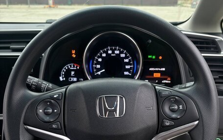 Honda Fit III, 2018 год, 990 000 рублей, 10 фотография