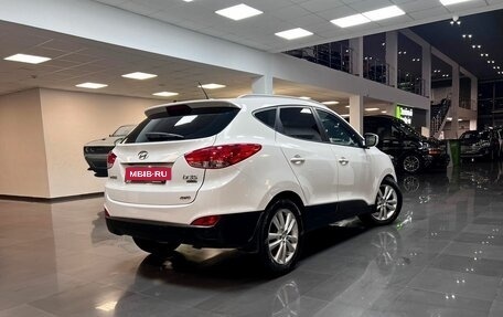 Hyundai ix35 I рестайлинг, 2011 год, 1 050 000 рублей, 2 фотография