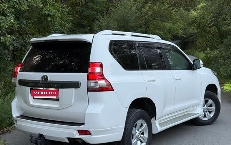 Toyota Land Cruiser Prado 150 рестайлинг 2, 2014 год, 3 000 000 рублей, 6 фотография