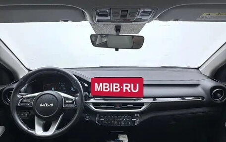 KIA K3, 2023 год, 1 550 000 рублей, 9 фотография
