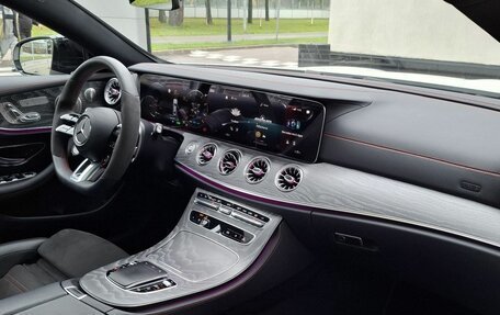 Mercedes-Benz E-Класс AMG, 2021 год, 5 650 000 рублей, 26 фотография
