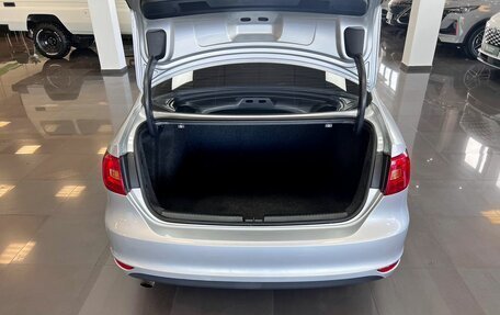 Volkswagen Jetta VI, 2013 год, 890 000 рублей, 7 фотография