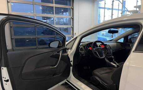 Opel Astra J, 2013 год, 684 000 рублей, 18 фотография