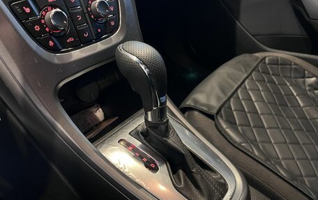 Opel Astra J, 2013 год, 684 000 рублей, 24 фотография
