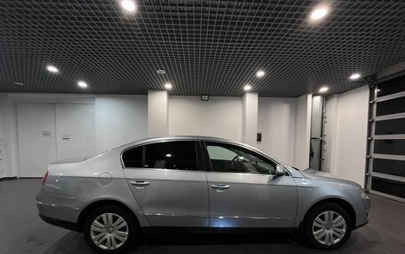 Volkswagen Passat B6, 2007 год, 605 000 рублей, 2 фотография
