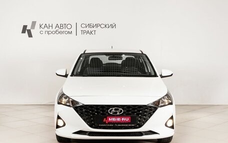 Hyundai Solaris II рестайлинг, 2022 год, 1 590 000 рублей, 2 фотография