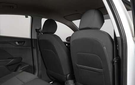 Hyundai Solaris II рестайлинг, 2022 год, 1 590 000 рублей, 8 фотография