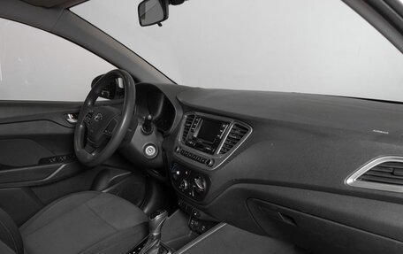 Hyundai Solaris II рестайлинг, 2022 год, 1 590 000 рублей, 7 фотография