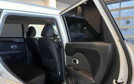 KIA Soul II рестайлинг, 2016 год, 1 442 000 рублей, 14 фотография