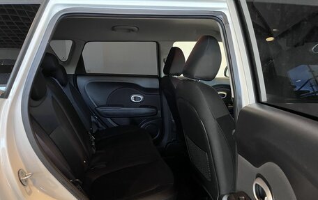 KIA Soul II рестайлинг, 2016 год, 1 442 000 рублей, 22 фотография