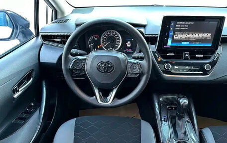 Toyota Corolla, 2023 год, 1 200 000 рублей, 7 фотография