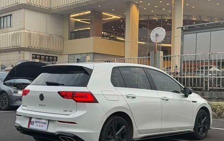 Volkswagen Golf VIII, 2022 год, 1 580 000 рублей, 5 фотография