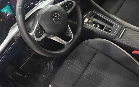 Volkswagen Golf VIII, 2023 год, 1 750 000 рублей, 9 фотография
