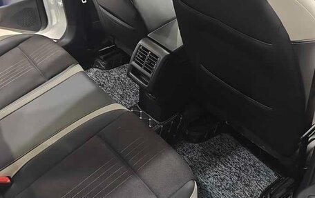 Volkswagen Golf VIII, 2023 год, 1 750 000 рублей, 11 фотография