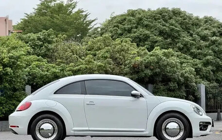 Volkswagen Beetle, 2019 год, 1 125 444 рублей, 4 фотография
