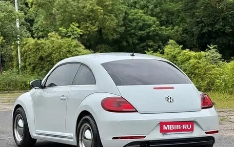 Volkswagen Beetle, 2019 год, 1 125 444 рублей, 6 фотография