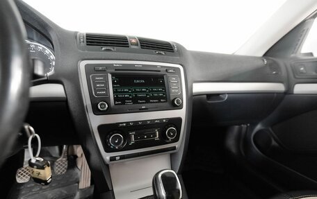 Skoda Octavia, 2011 год, 800 000 рублей, 14 фотография